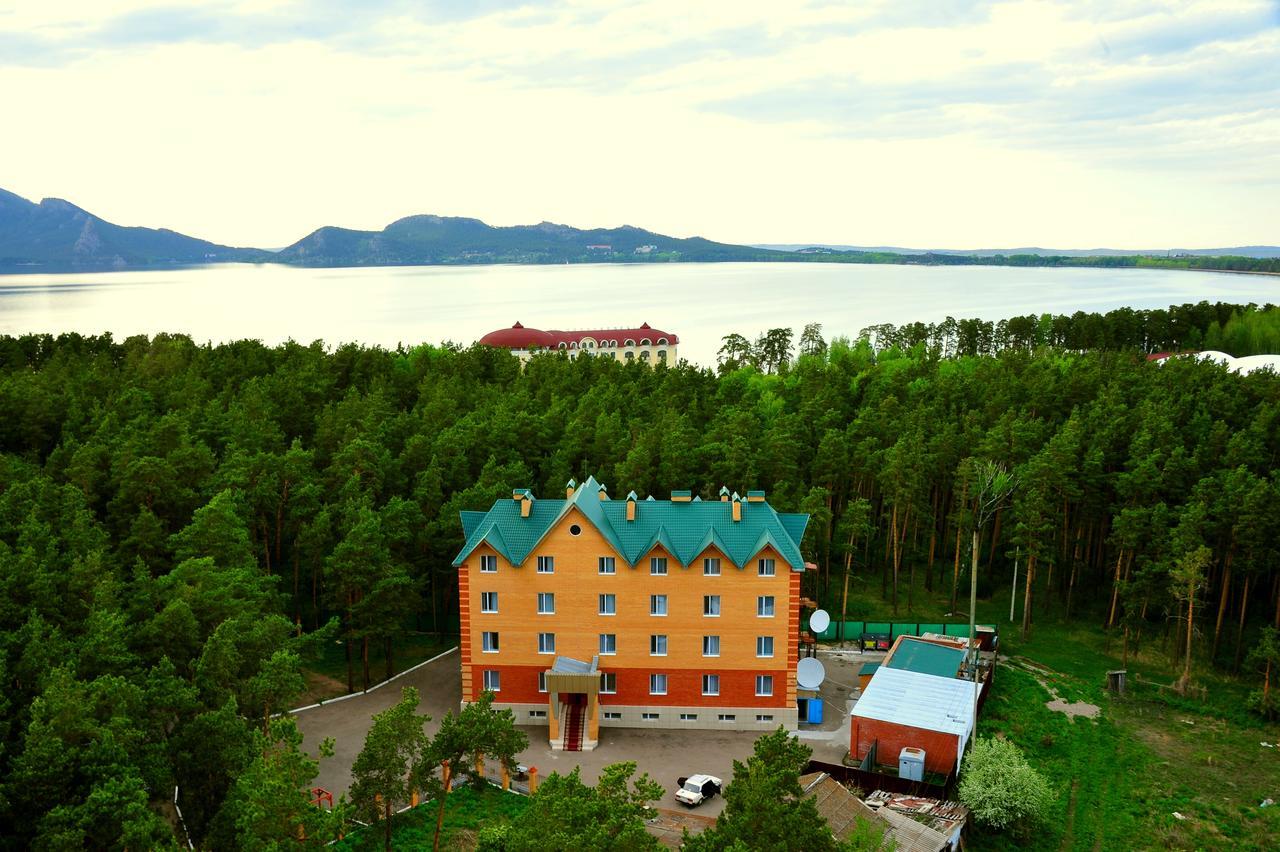 Hotel Nurlytau Borovoe Exteriör bild