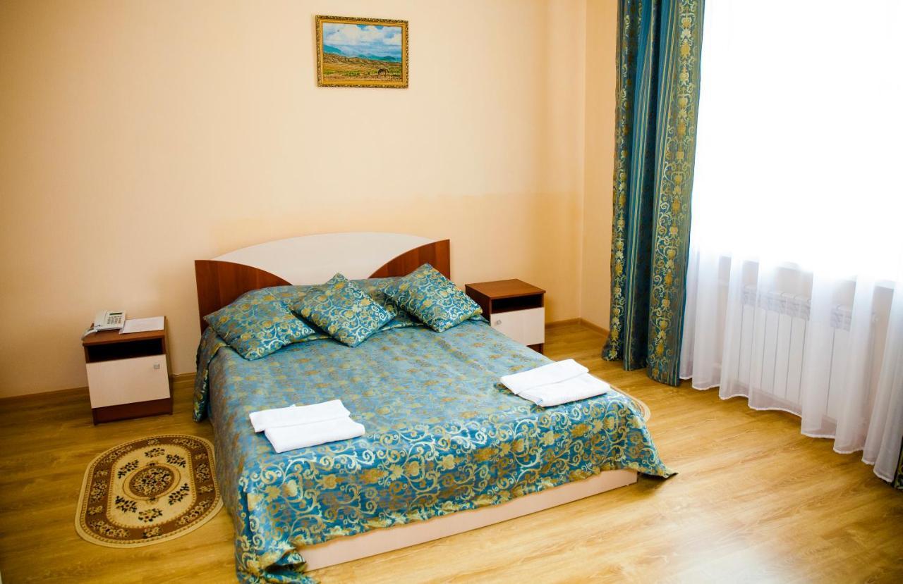 Hotel Nurlytau Borovoe Exteriör bild